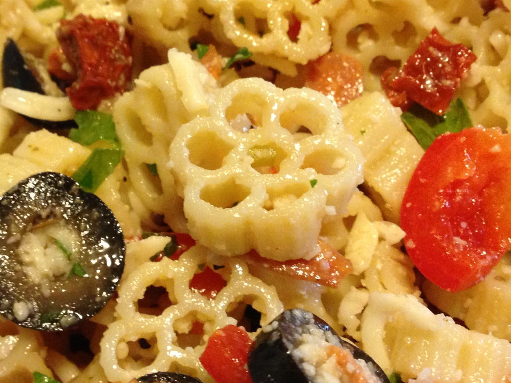 Pizza Pasta Salad A Food Lover’s Delight