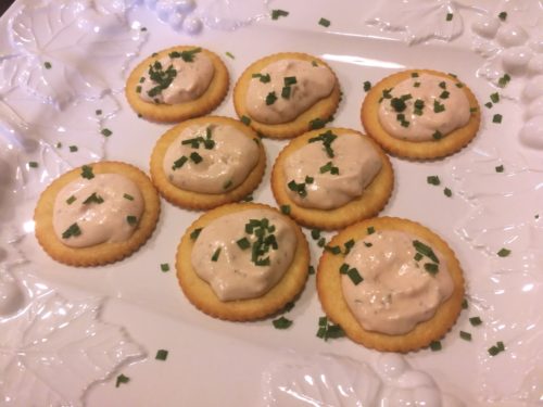 rich smoked salmon dip on crackers